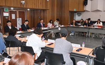 (사진1)하남시, 초등 학부모회·운영위원회와 정담회…“교육지원·소통 강화”.jpg width: 100%; height : 150px