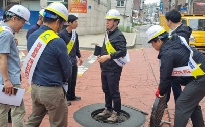 사진 2.jpg width: 100%; height : 150px