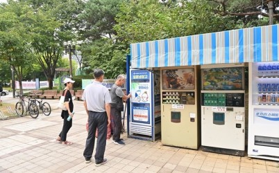 (사진1)하남시, 폭염 대비 총력… 얼음냉장고·스마트그늘막 본격 가동.jpg width: 100%; height : 150px