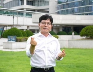 [사진자료] 금광연 하남시의회 의장(사진_하남시의회 제공).jpg