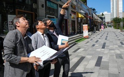 KakaoTalk_20250711_171632831_06.jpg width: 100%; height : 150px