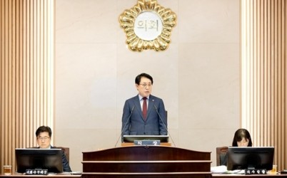 (사진1)남양주시의회, 제313회 임시회 개회.jpg width: 100%; height : 150px