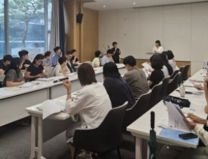 (0918)[복지정책과]남양주시, 민생회복 소비쿠폰 지급 교육 실시(교육사진).jpg