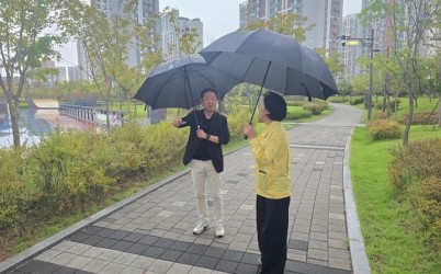 사본 -현장방문 사진(0922).jpg width: 100%; height : 150px