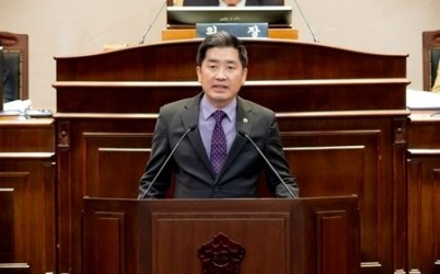 김동훈 의원_250924 (1).jpg width: 100%; height : 150px