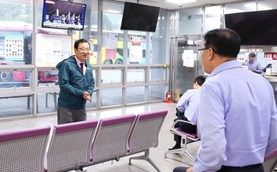 (사진1)이현재 하남시장, ‘안전한 추석 연휴’ 만드는 땀방울에 감사 전해 복사.jpg