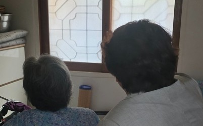 KakaoTalk_20251023_135339254_01.jpg width: 100%; height : 150px