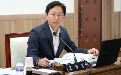 [보도사진]오승철 하남시의원, “불법 현수막부터 시민 안전까지”… 행감서 ‘민생 해결사’ 면모.jpg width: 100%; height : 150px