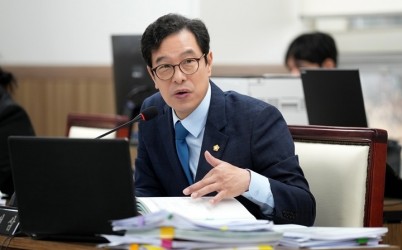 {사진자료]1.jpg width: 100%; height : 150px