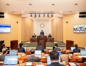 (사진1)남양주시의회, 제316회 제2차 정례회 폐회.jpg