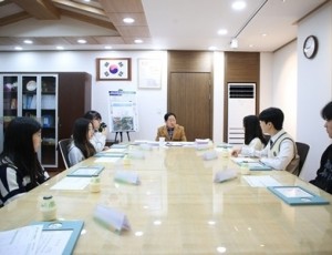 (1224)[시민시장담당관]남양주시, ‘2025년 1일 명예시장’ 제28기 운영(사진).jpg