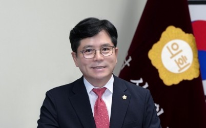 [사진자료] 금광연 하남시의회 의장1(사진_하남시의회 제공).jpg width: 100%; height : 150px