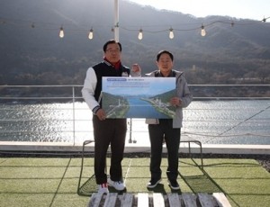 (0122)[정책기획과]남양주시, 하남시와 ‘친환경 출렁다리’의 청사진을 그리다!(사진1).jpg