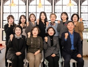 (사진1)남양주시의회 복지환경위원회, 남양주시어린이집연합회 임원진과 간담회 개최.jpg