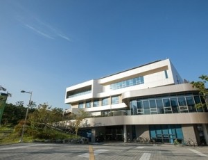 (0327)[도서관운영2과]남양주시 별빛도서관, ‘청년 지역작가와 함께하는 문화 예술 특강’프로그램 운영(사진).JPG