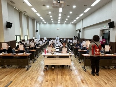 (0330)[장애인복지과] 남양주시장애인복지관 활동지원사 연차별간담회 및 보수교육 성료(사진).jpg