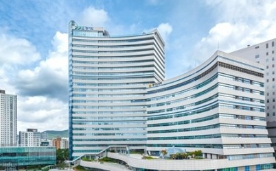 경기도청+전경(1)(14).jpg width: 100%; height : 150px